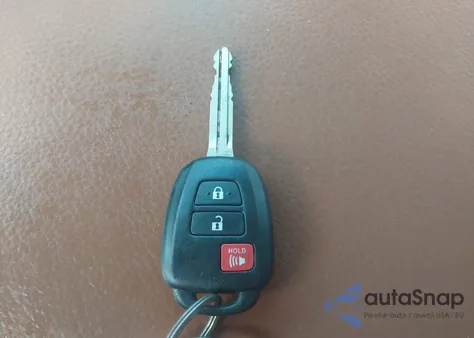 2016 Toyota Sequoia Platinum z USA, uszkodzony, nr VIN 5TDDY5G12GS142427